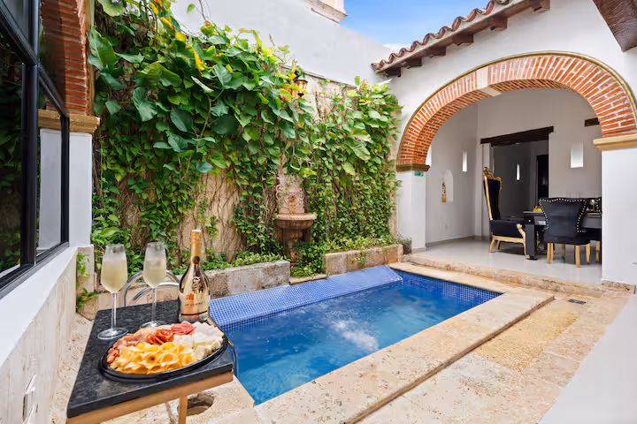 35c4af9a-3821-4bfe-82a9-737c204b2d4f